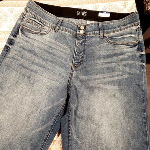Terra & Sky Capri Pants 18w